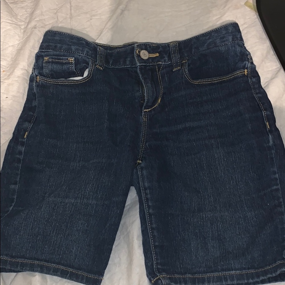 capris